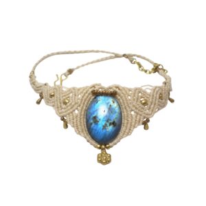 macrame-necklace-with-labradorite-stone